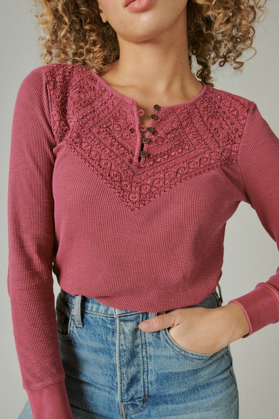 LONG SLEEVE WAFFLE LACE KNIT TOP, image 5