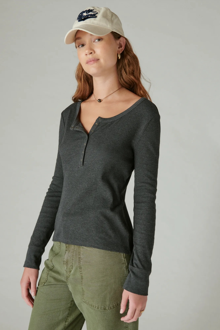 LONG SLEEVE RIBBED SNAP HENLEY, image 2