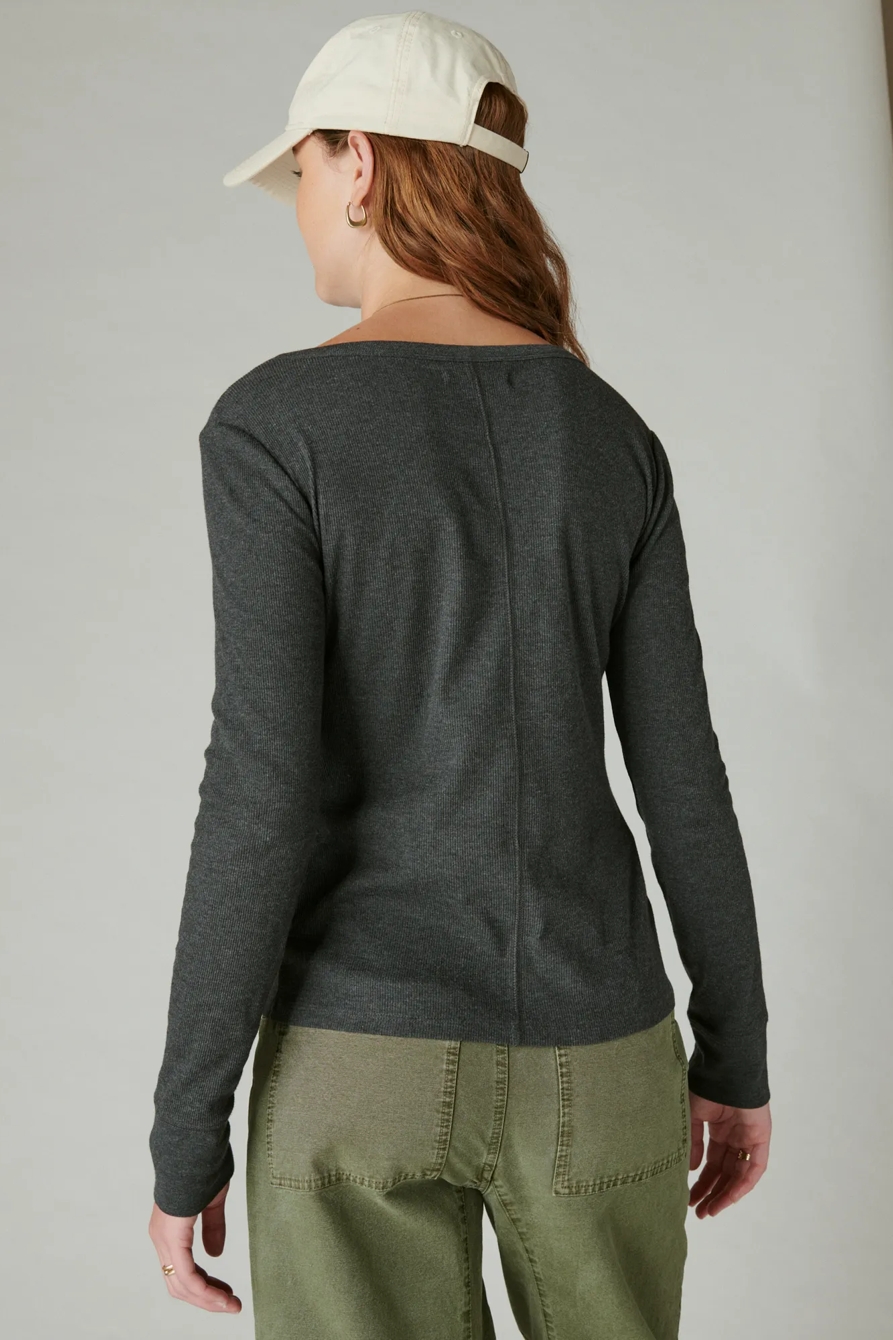LONG SLEEVE RIBBED SNAP HENLEY, image 4