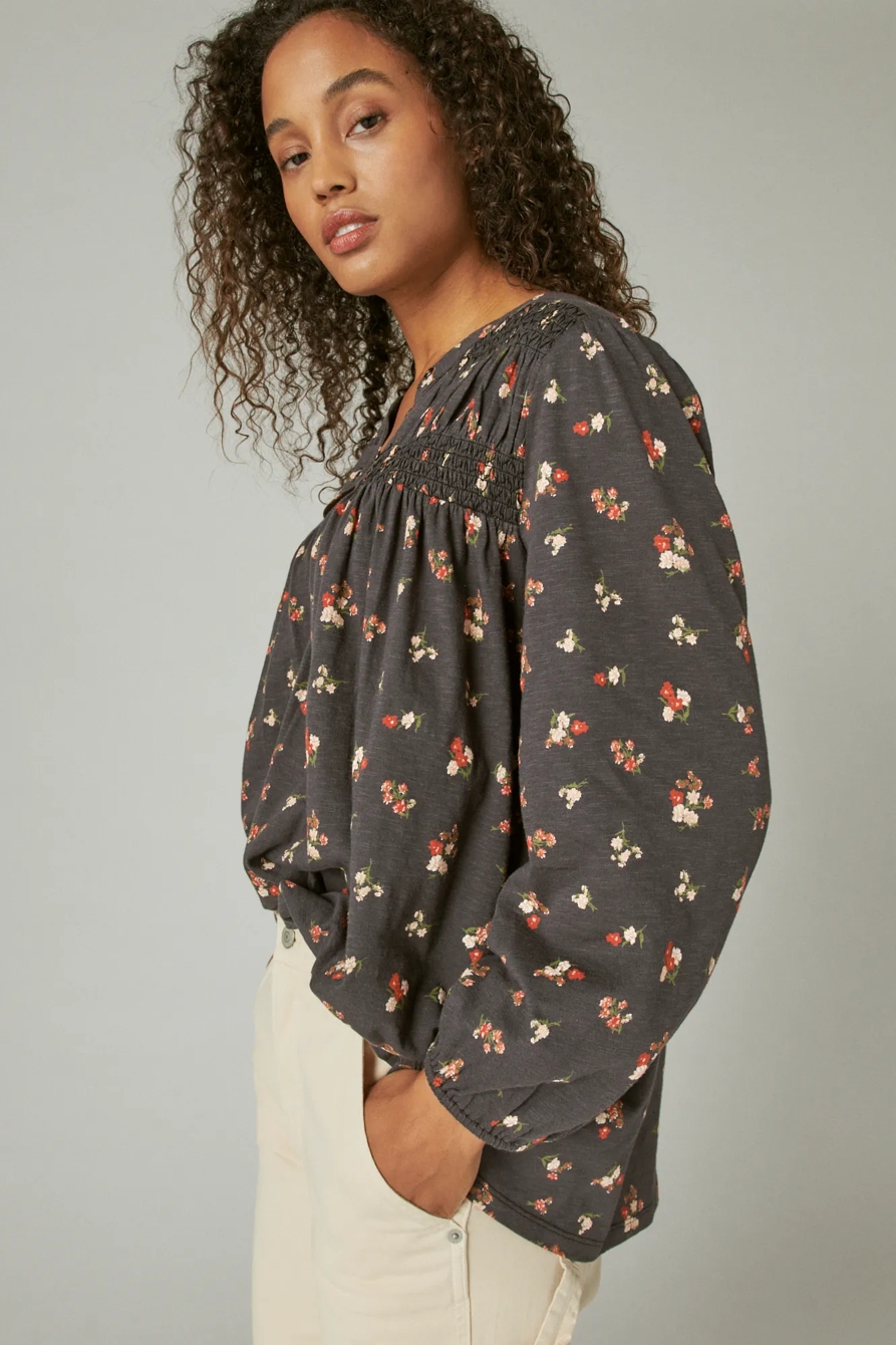 LONG SLEEVE SMOCKED YOKE TOP, image 3