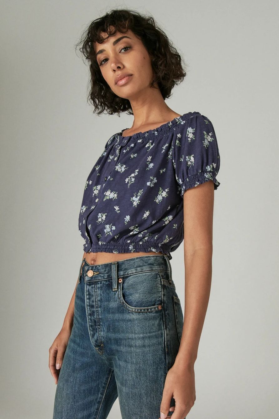 FEMININE BUBBLE HEM WITH BUTTONS, image 3