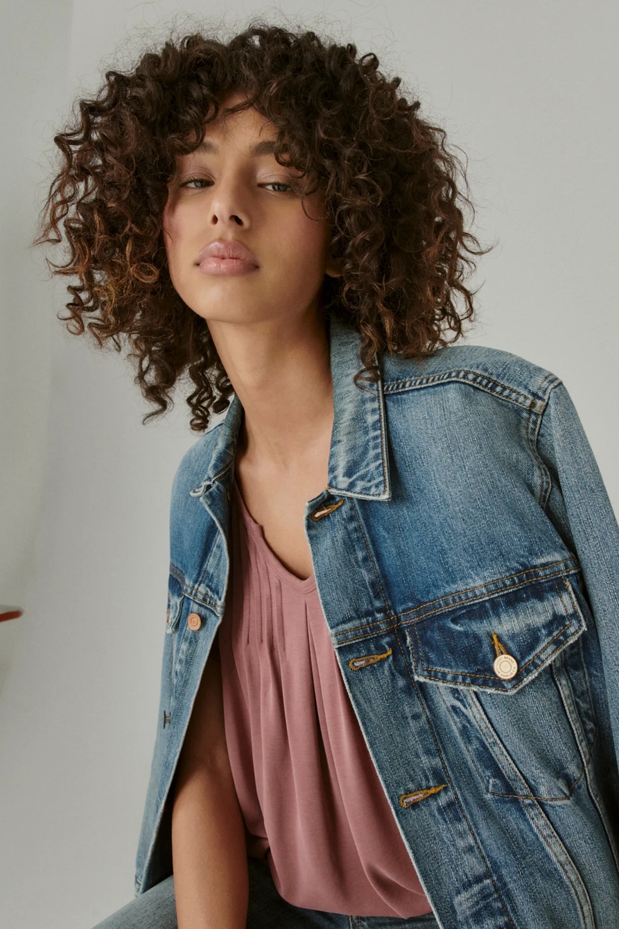 PINTUCK  V-NECK TEE, image 6