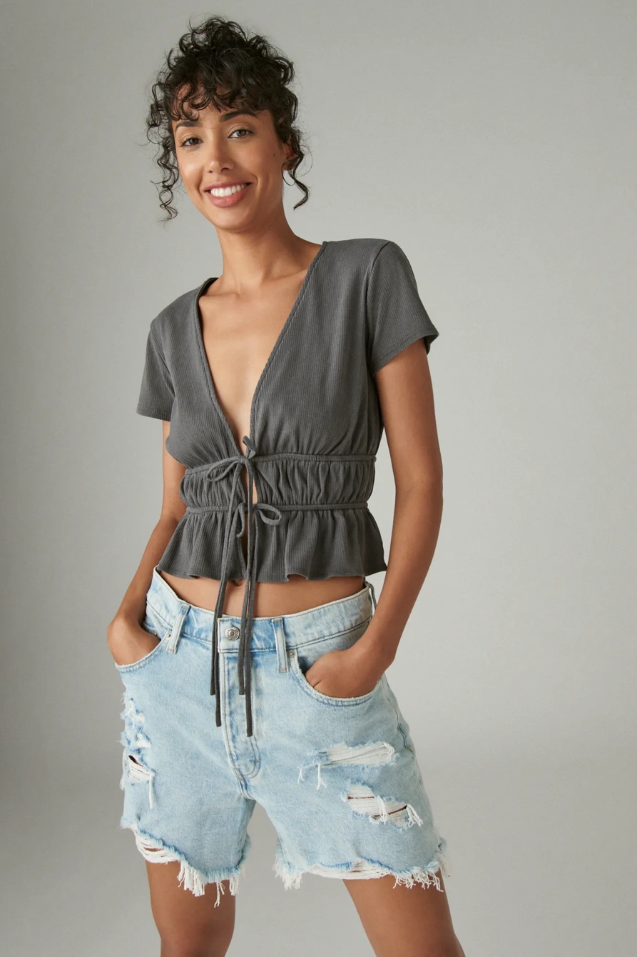 CINCHED FLIRTY TOP, image 4