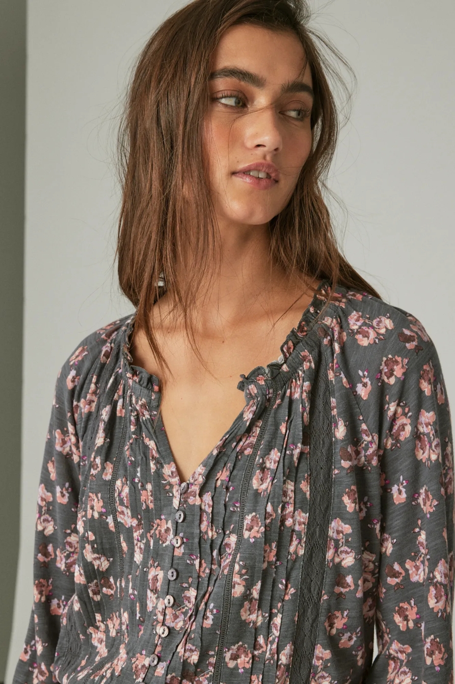 EMBROIDERED PEASANT LACE TRIM TOP, image 3