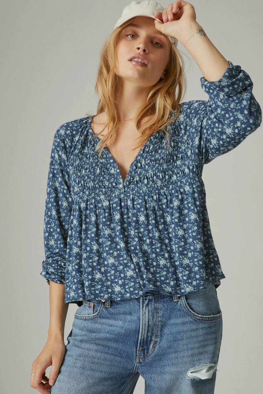 LONG SLEEVE SMOCKED TOP, image 2