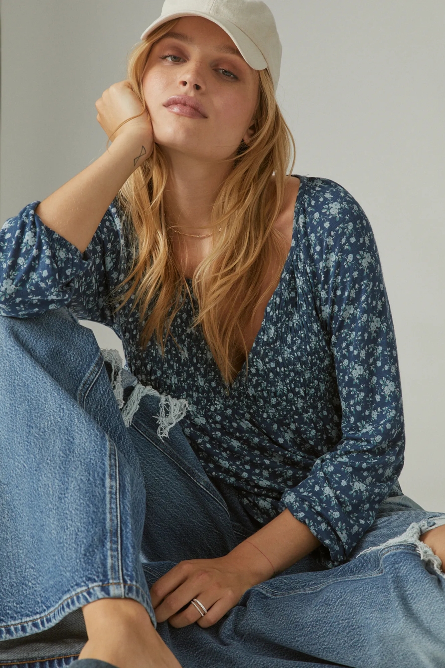 LONG SLEEVE SMOCKED TOP, image 4