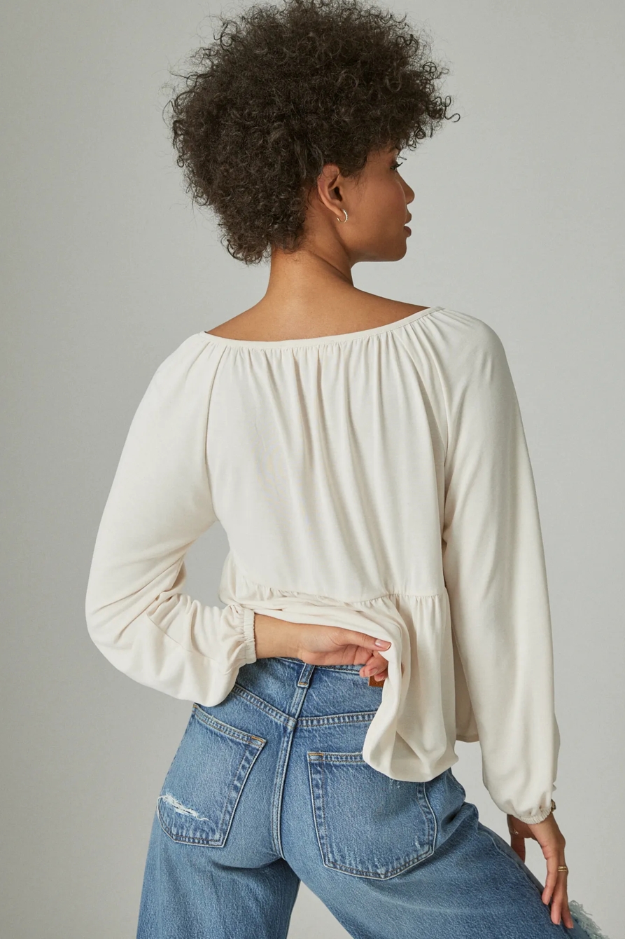 LONG SLEEVE SMOCKED SANDWASH TOP, image 3