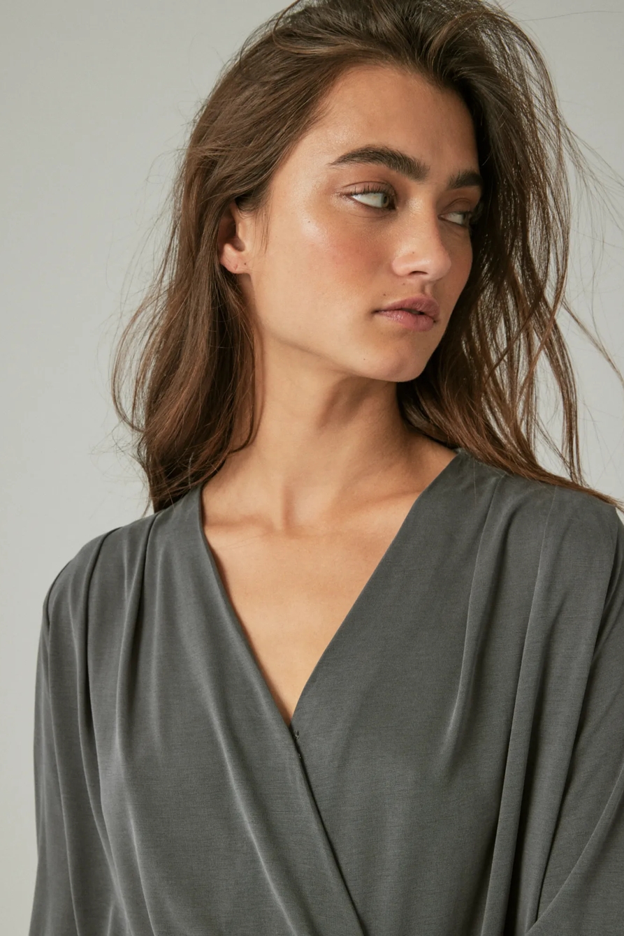 LONG SLEEVE SANDWASH WRAP TOP, image 3