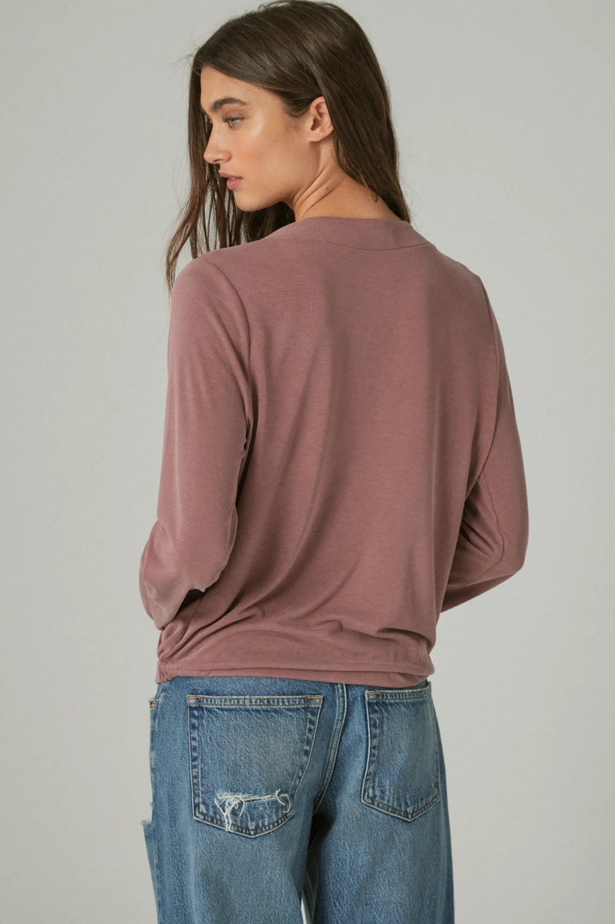 LONG SLEEVE SANDWASH WRAP TOP, image 4