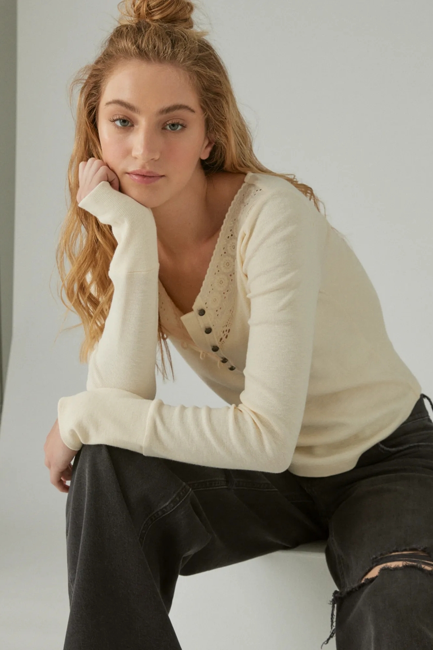 TRIM MIX LONG SLEEVE HENLEY, image 1