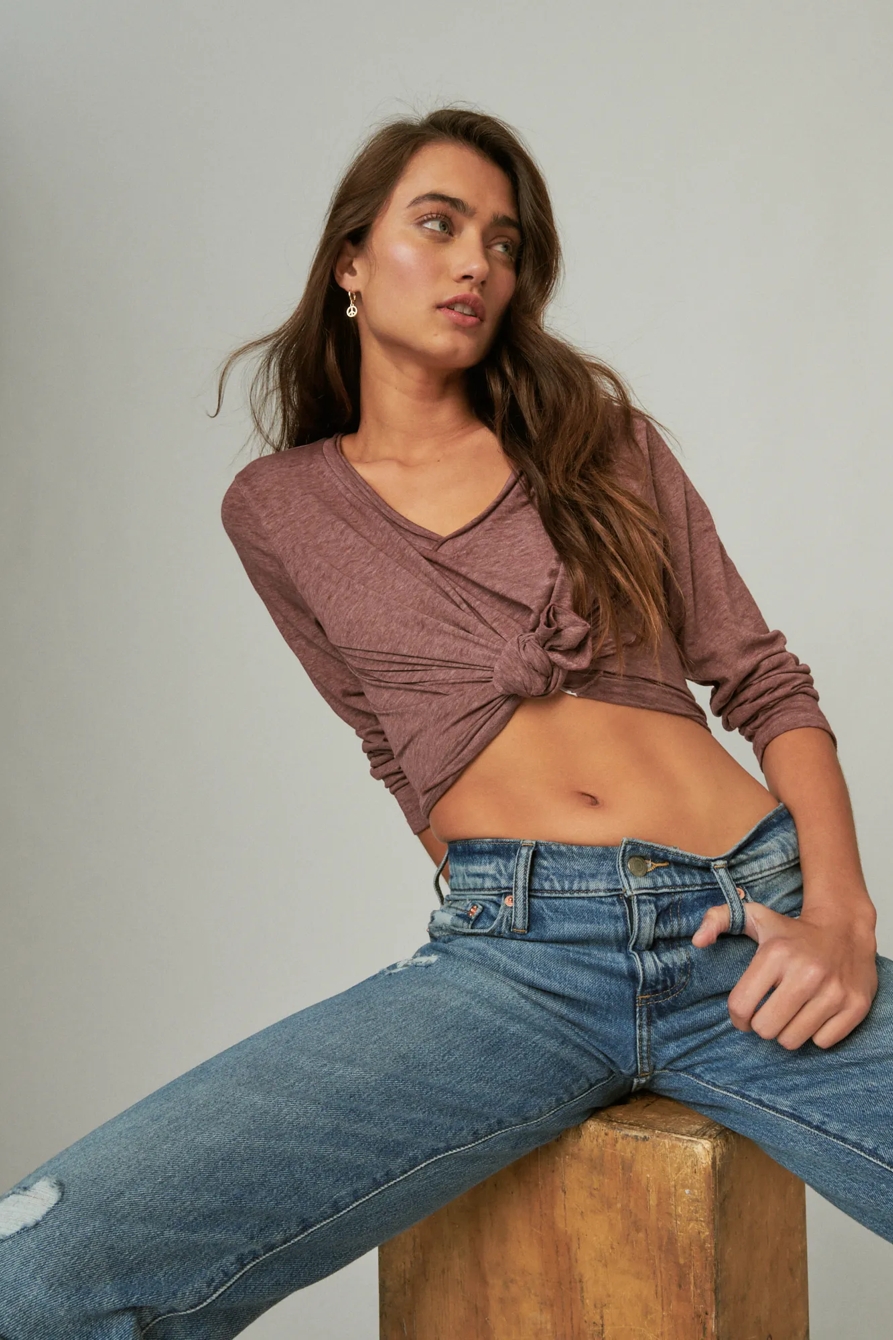 LONG SLEEVE V NECK TEE, image 2