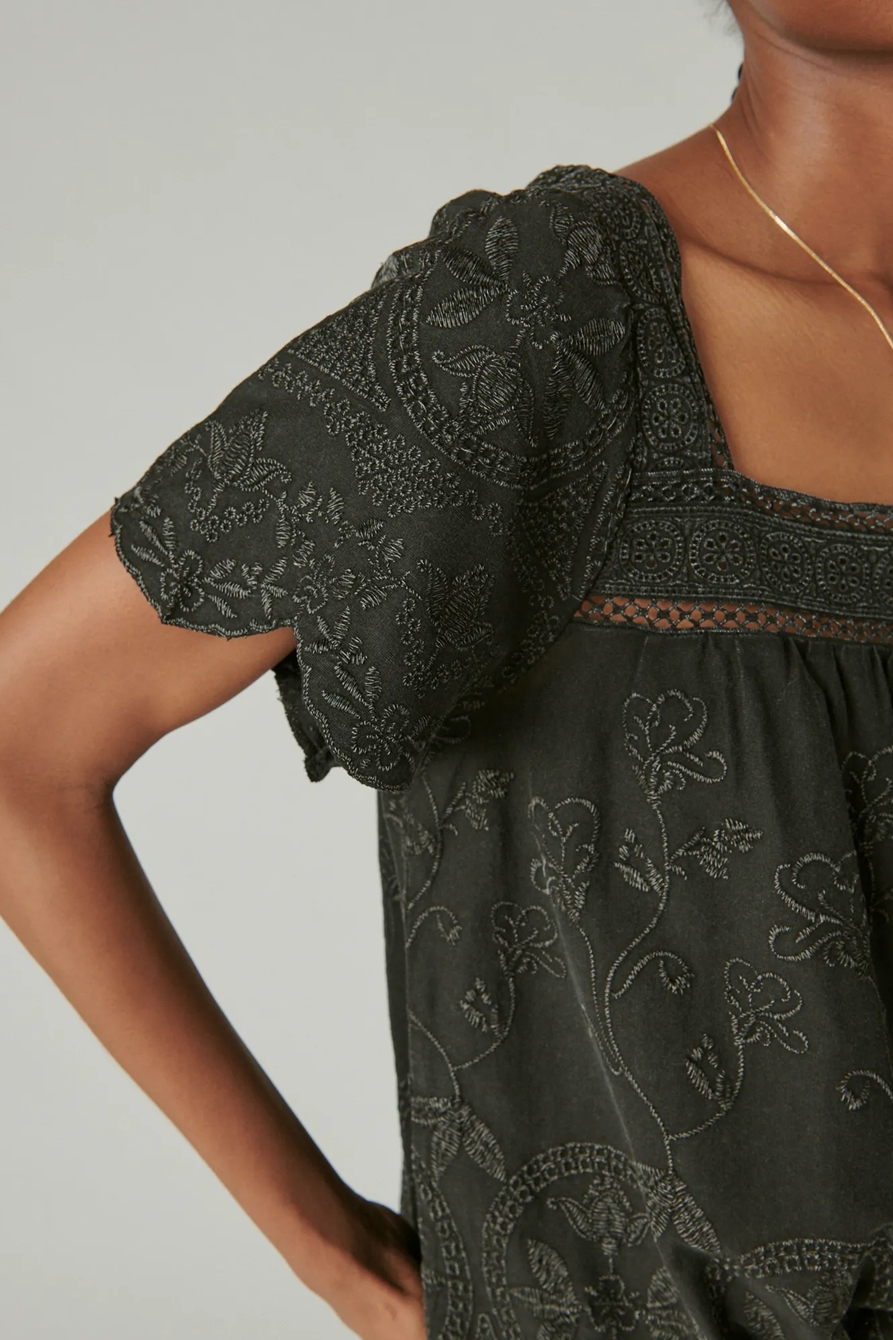 EMBROIDERED FLUTTER SLEEVE TOP, image 4