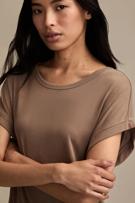 SHORT SLEEVE SANDWASH DOLMAN TEE, image 2