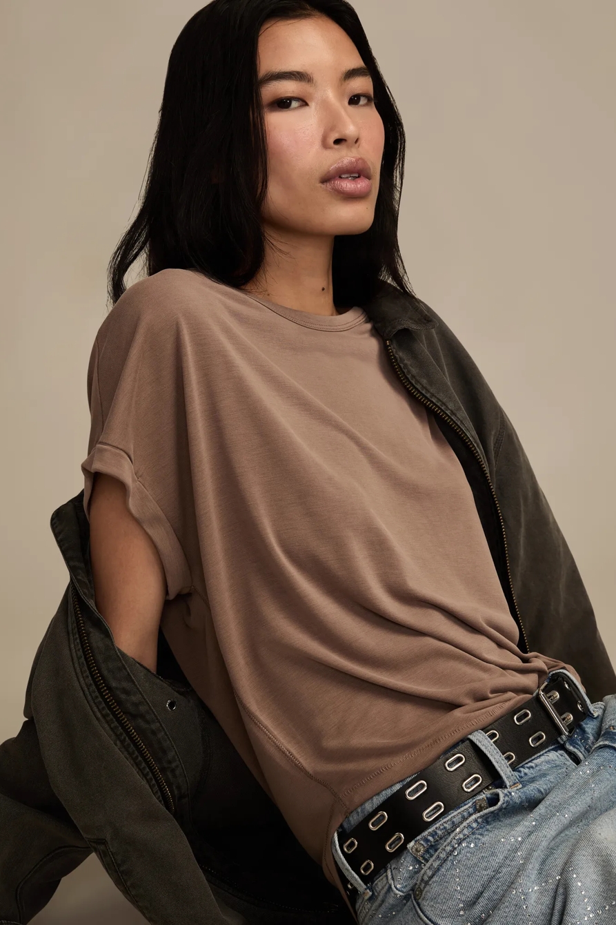 SHORT SLEEVE SANDWASH DOLMAN TEE, image 5