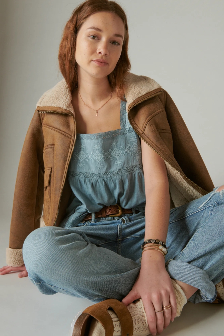 EMBROIDERED SQUARE NECK TEE, image 2