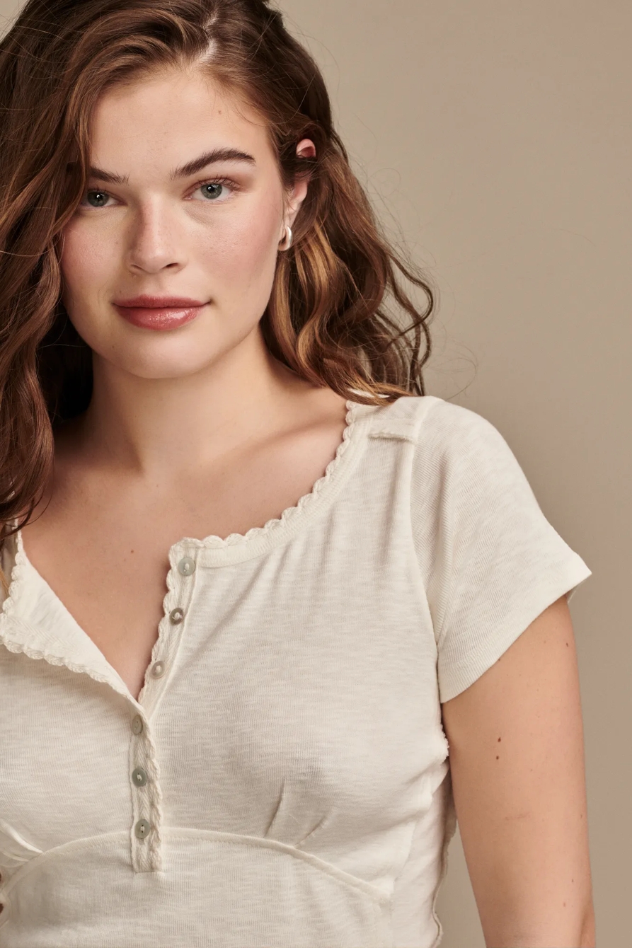 CROCHET TRIM SHORT SLEEVE HENLEY, image 3