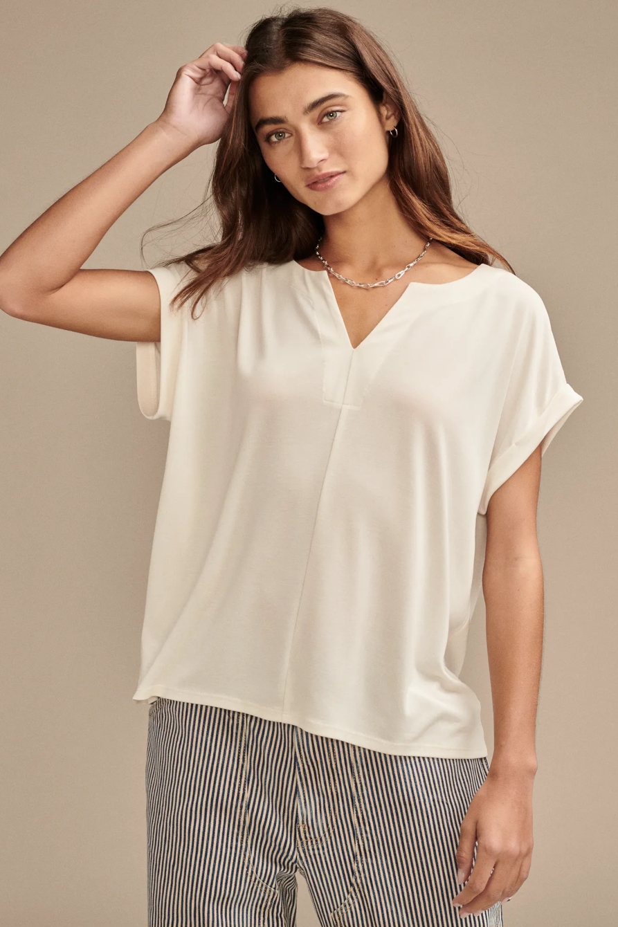SANDWASH NOTCH NECK TEE, image 2