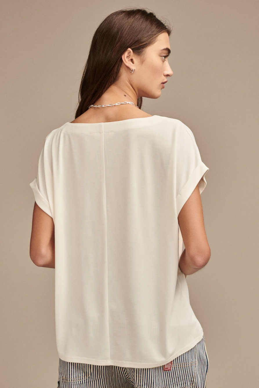 SANDWASH NOTCH NECK TEE, image 3