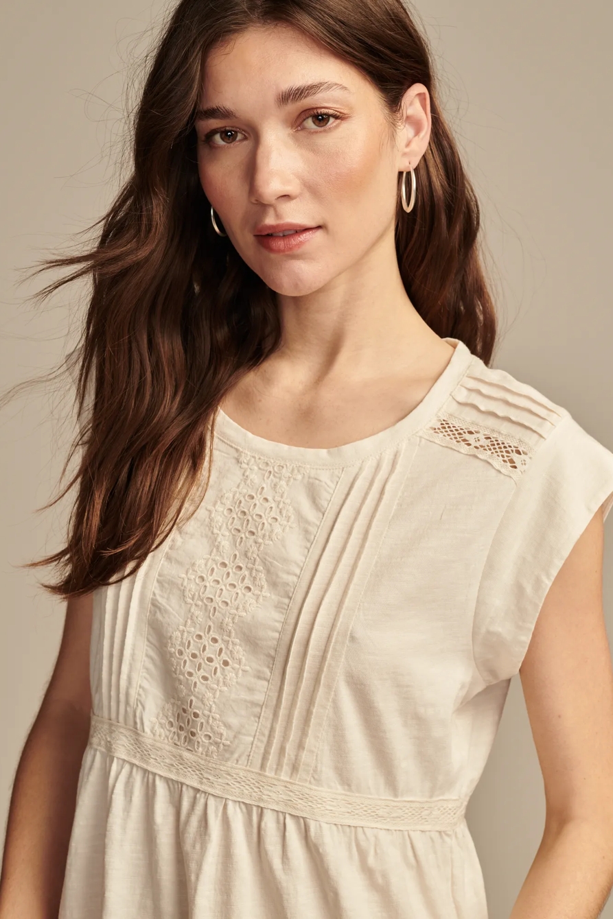 EMBROIDERED PEPLUM TEE, image 3
