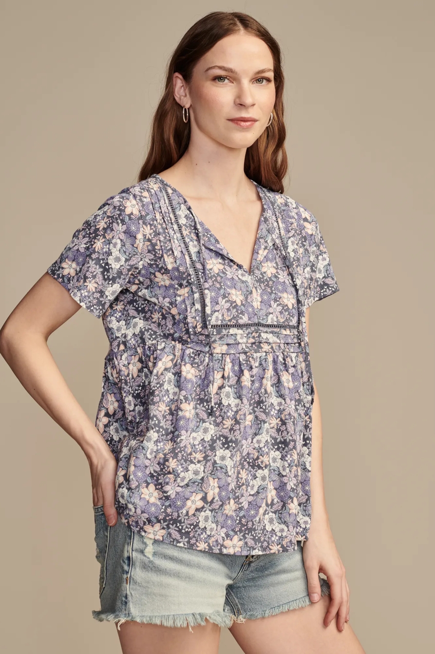 PRINTED PINTUCK YOKE TEE, image 3