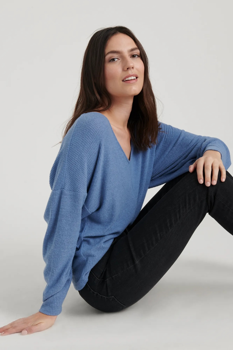 RIBBED V-NECK CLOUD JERSEY TOP, image 5
