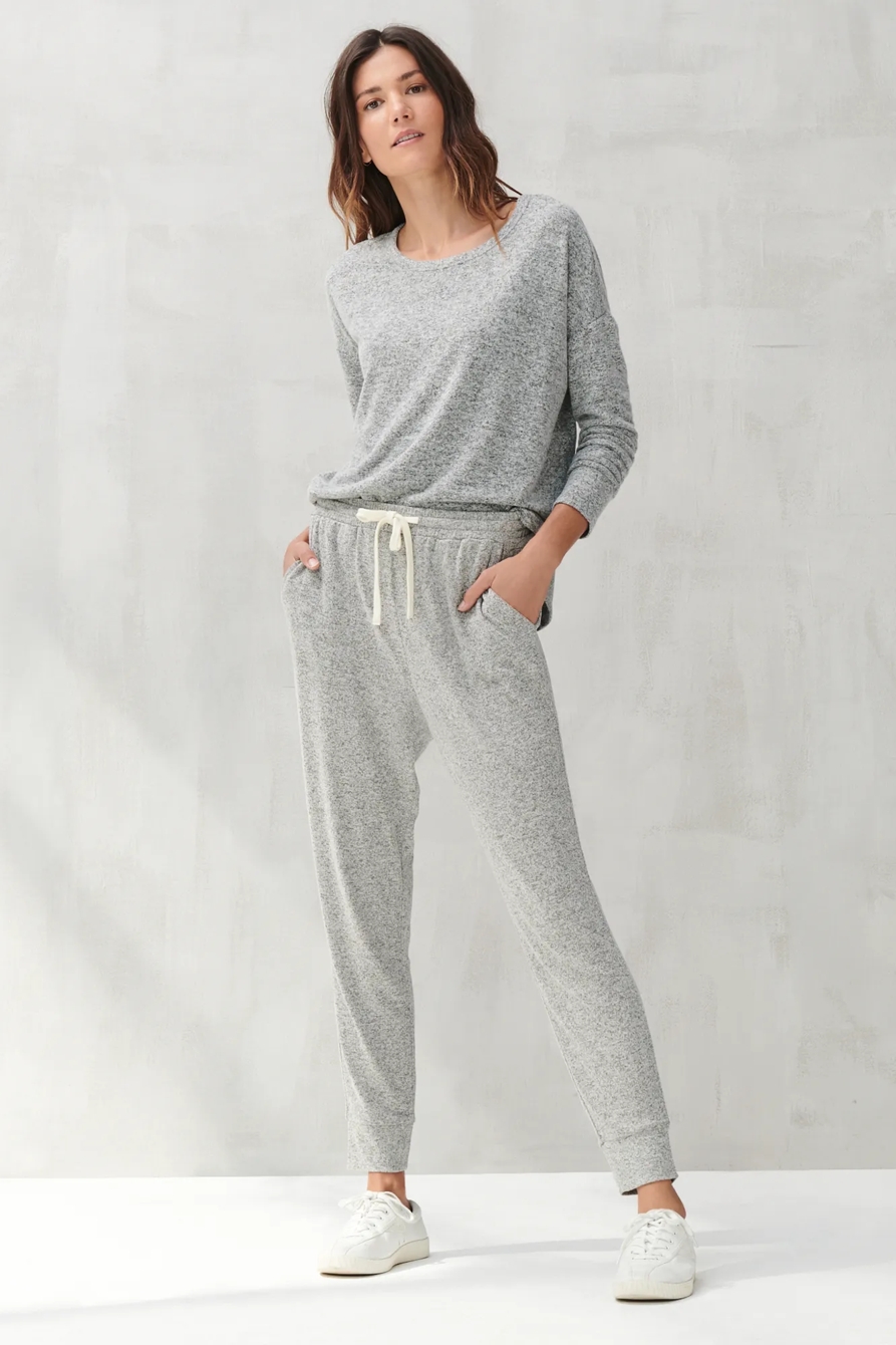 BRUSHED CLOUD JERSEY JOGGER, image 2