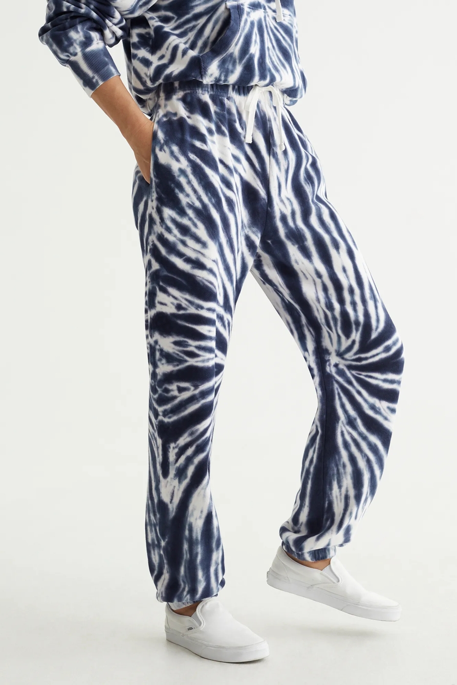 CHILL AT HOME FLEECE JOGGER, image 3