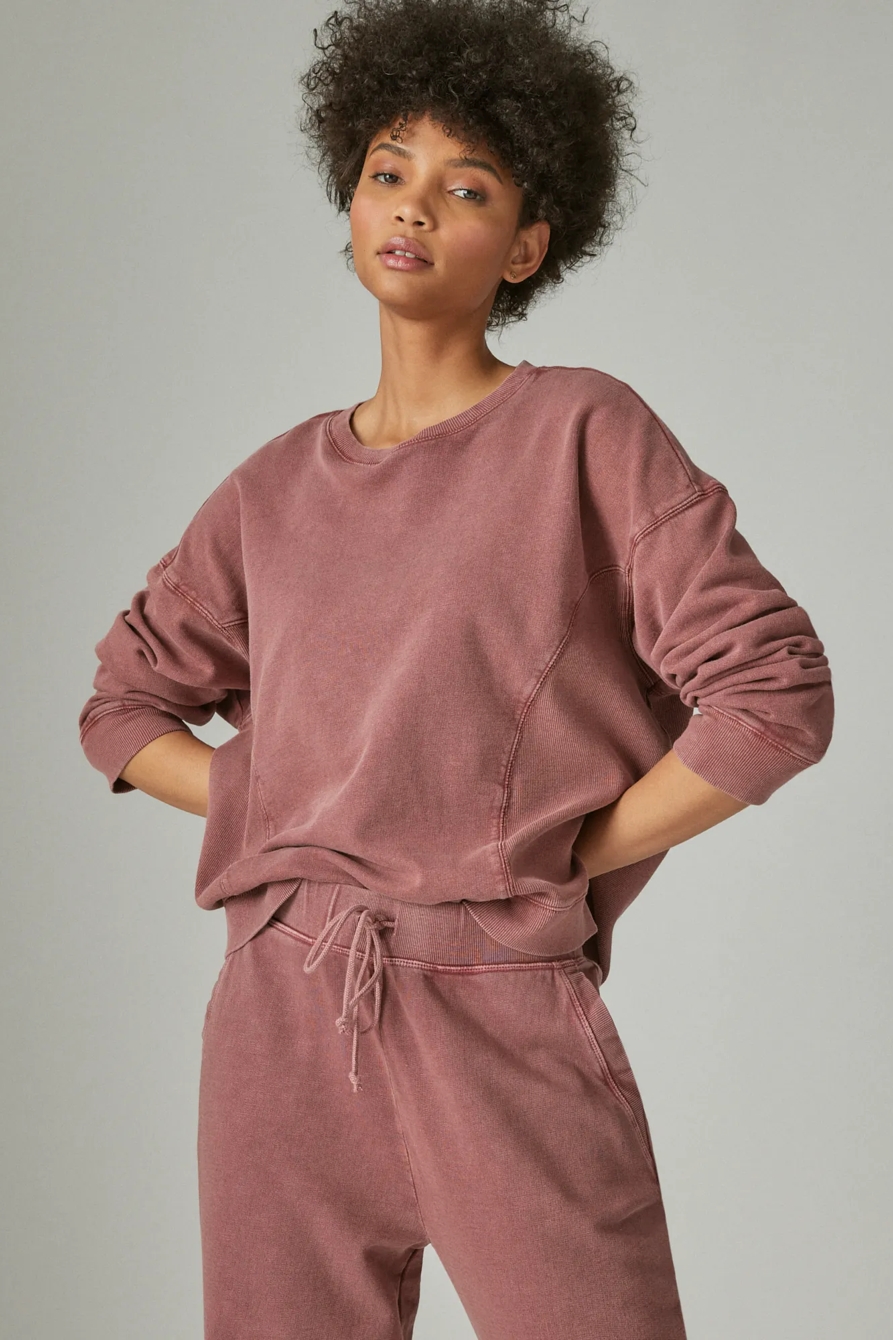 THE VINTAGE DROPPED SHOULDER CREWNECK, image 2