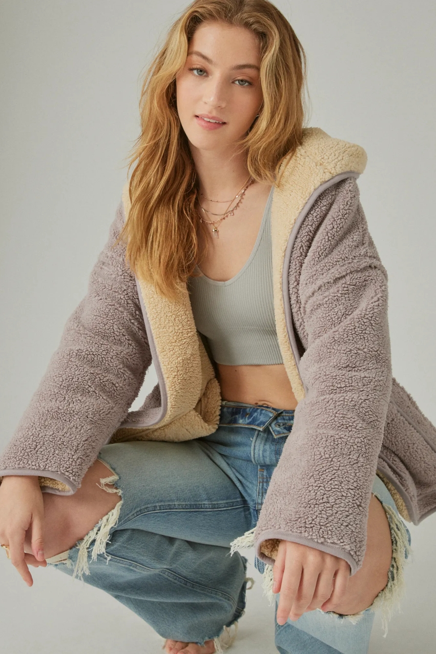 REVERSIBLE HI-PILE CARDIGAN, image 4