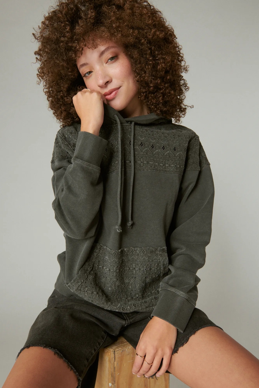 EMBROIDERED YOKE HOODIE, image 2