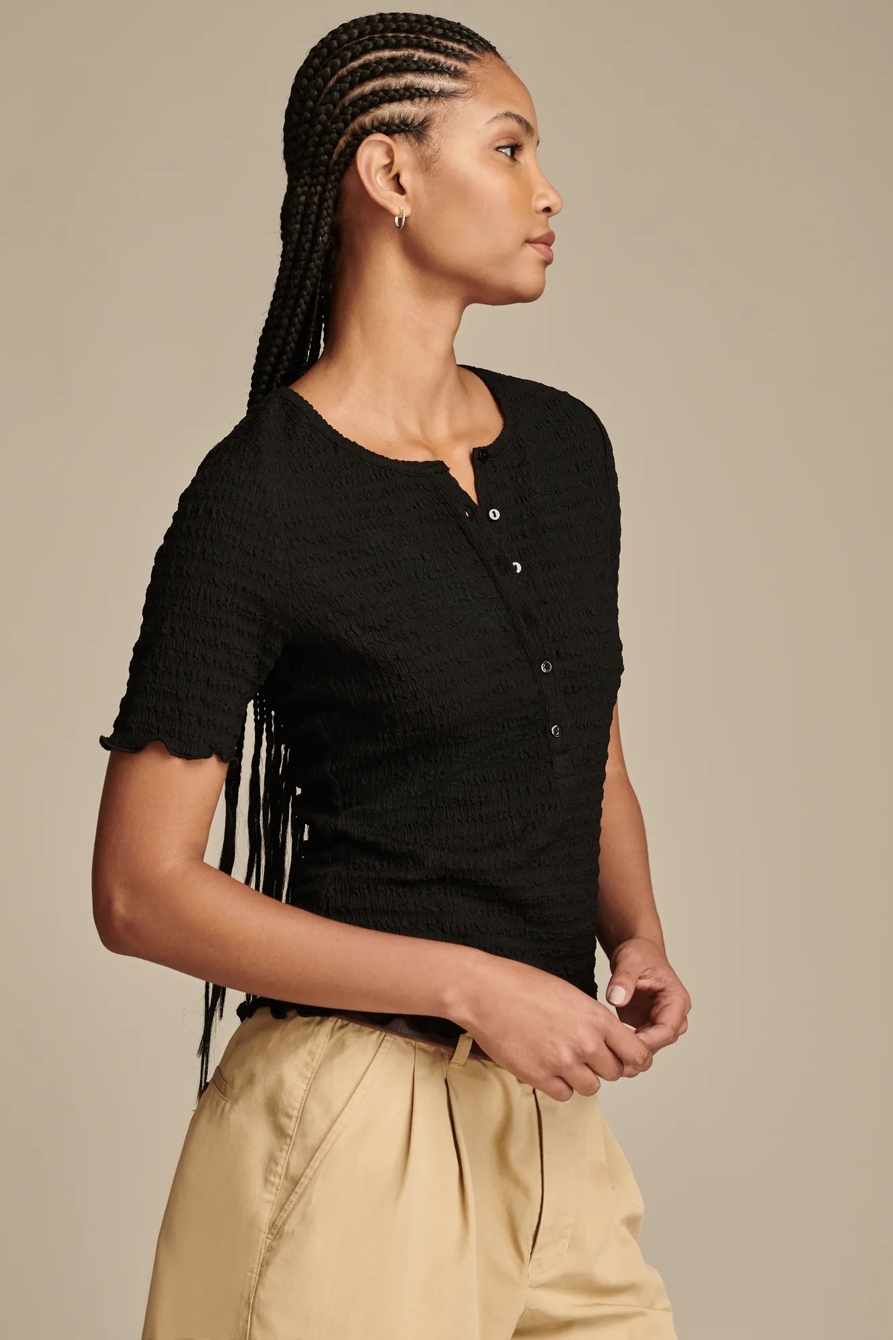 TEXTURED SHORT SLEEVE HENLEY, image 3