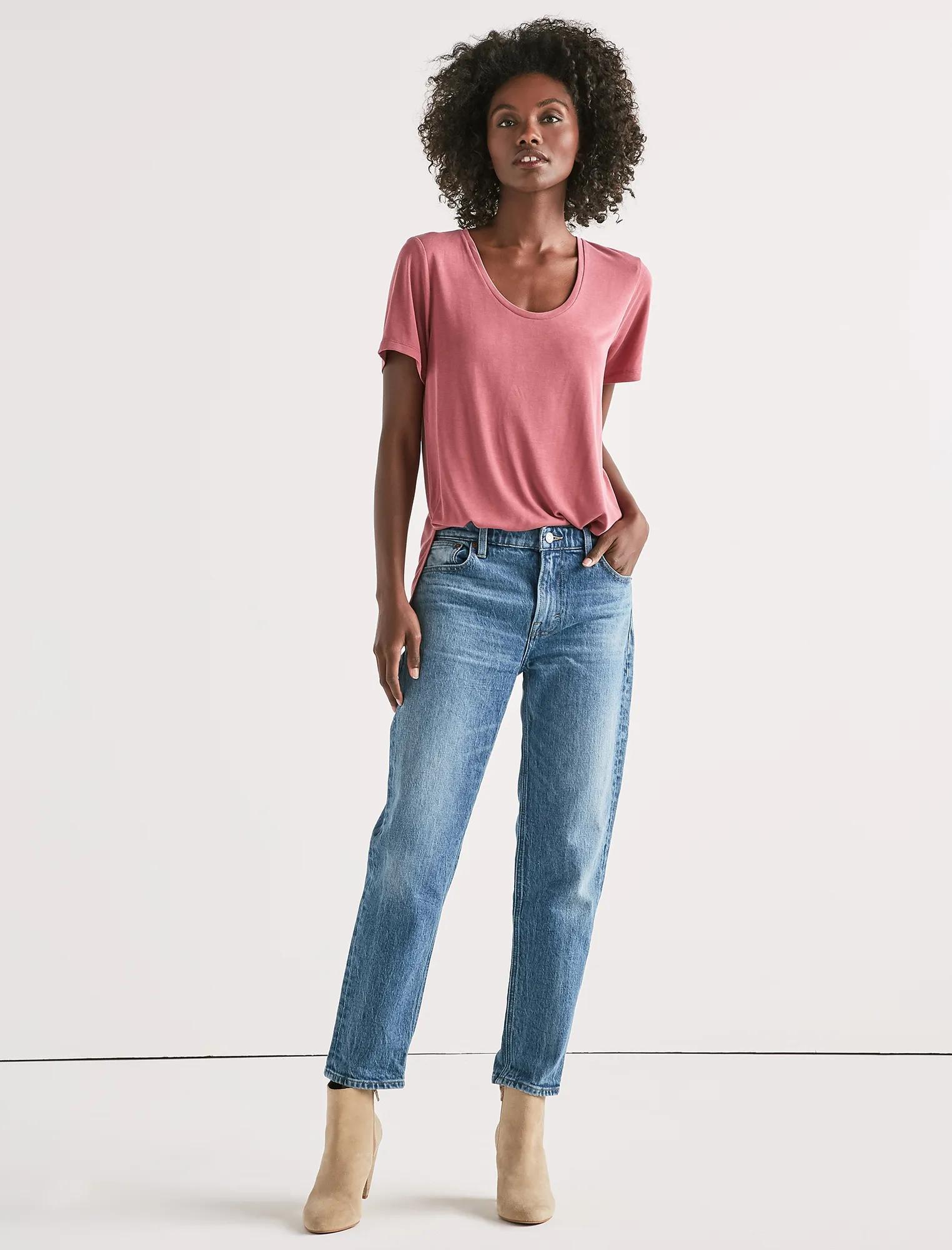SANDWASH SCOOP NECK TEE., image 2