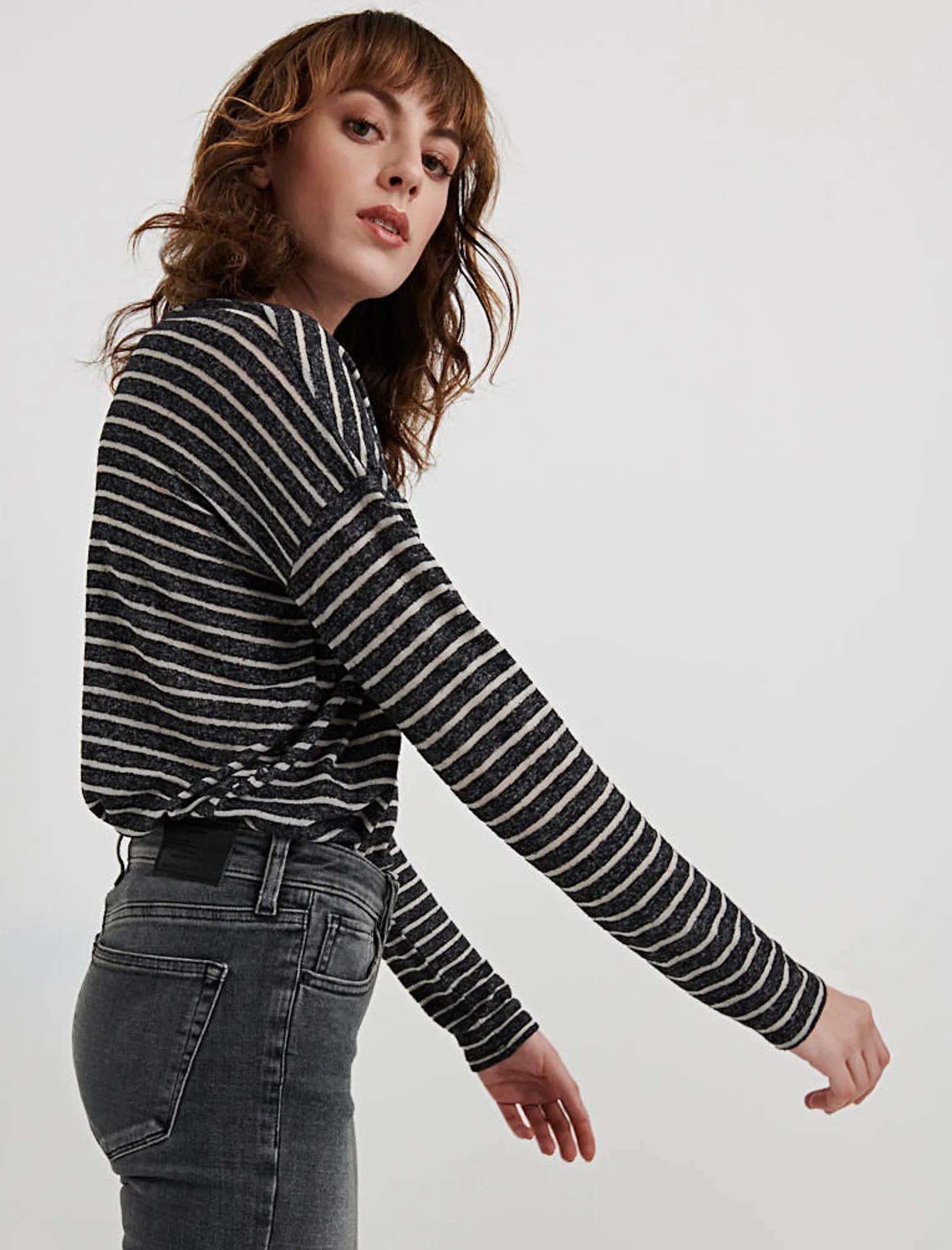 BURNOUT STRIPED POCKET TEE, image 2
