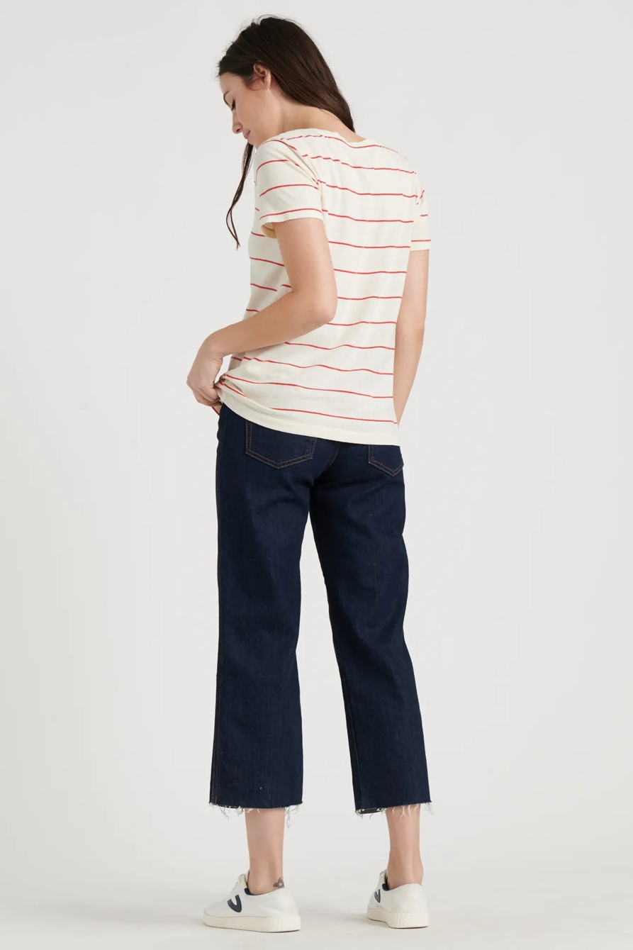STRIPED ESSENTIAL V-NECK TEE, image 7
