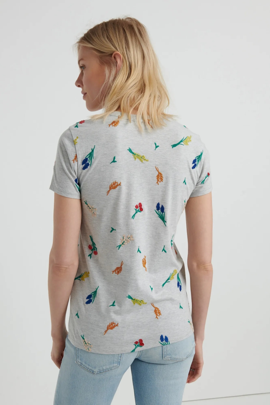 ALLOVER EMBROIDERED FLOWER TEE, image 3