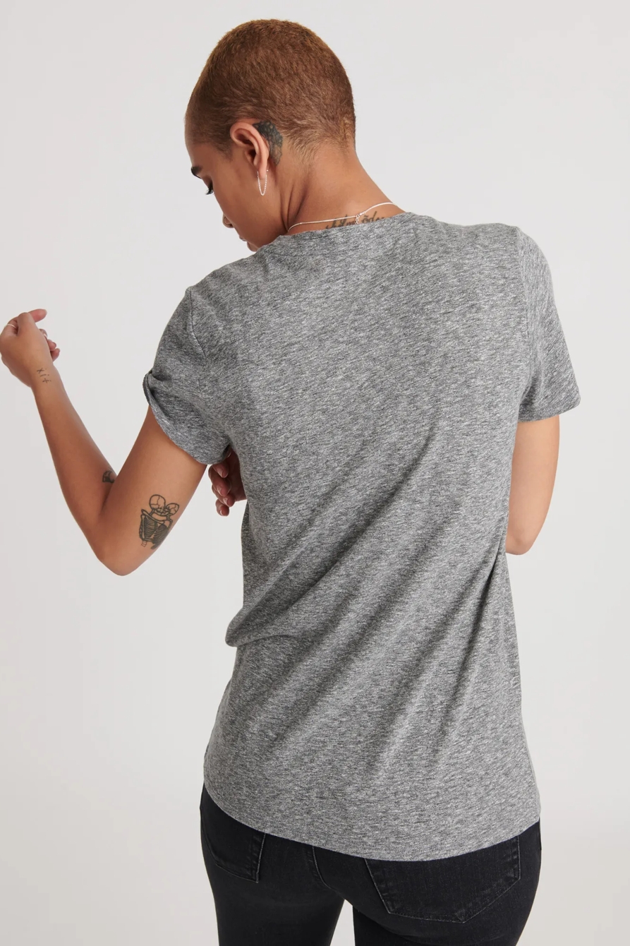 ESSENTIAL CREW NECK TEE, image 4