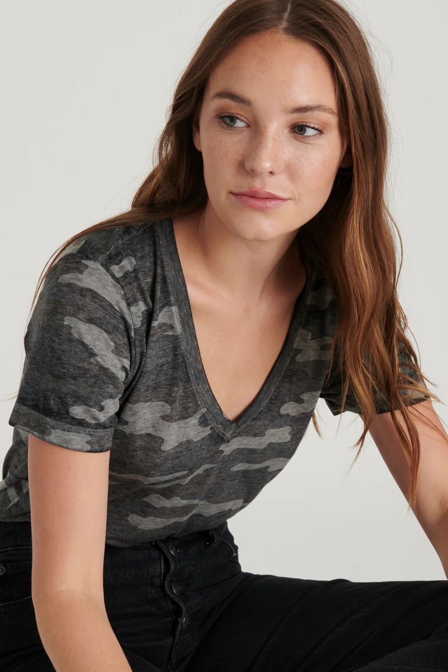 SS CAMO V NECK TEE, image 5