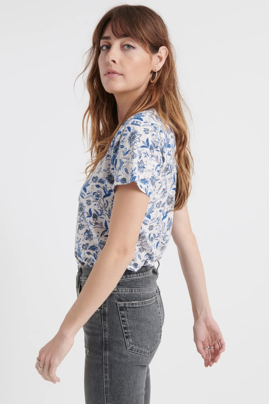 V-NECK FLORAL TEE, image 2