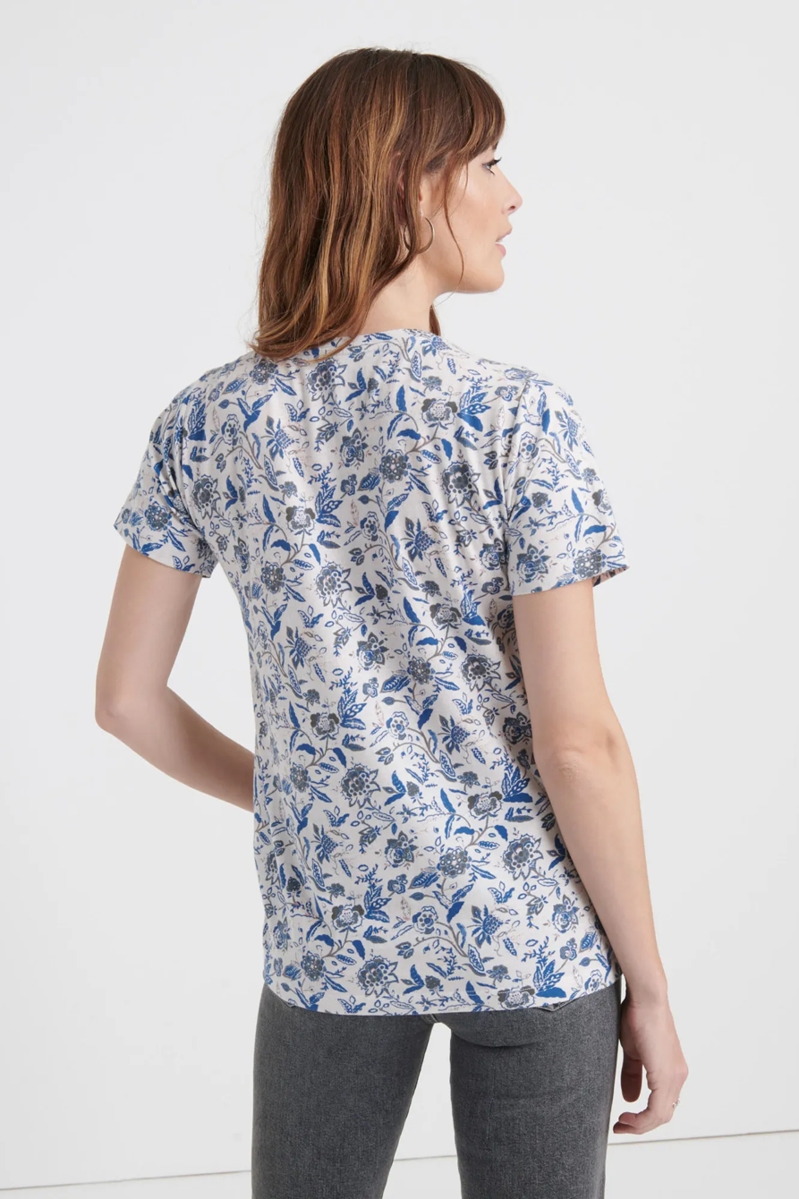 V-NECK FLORAL TEE, image 3