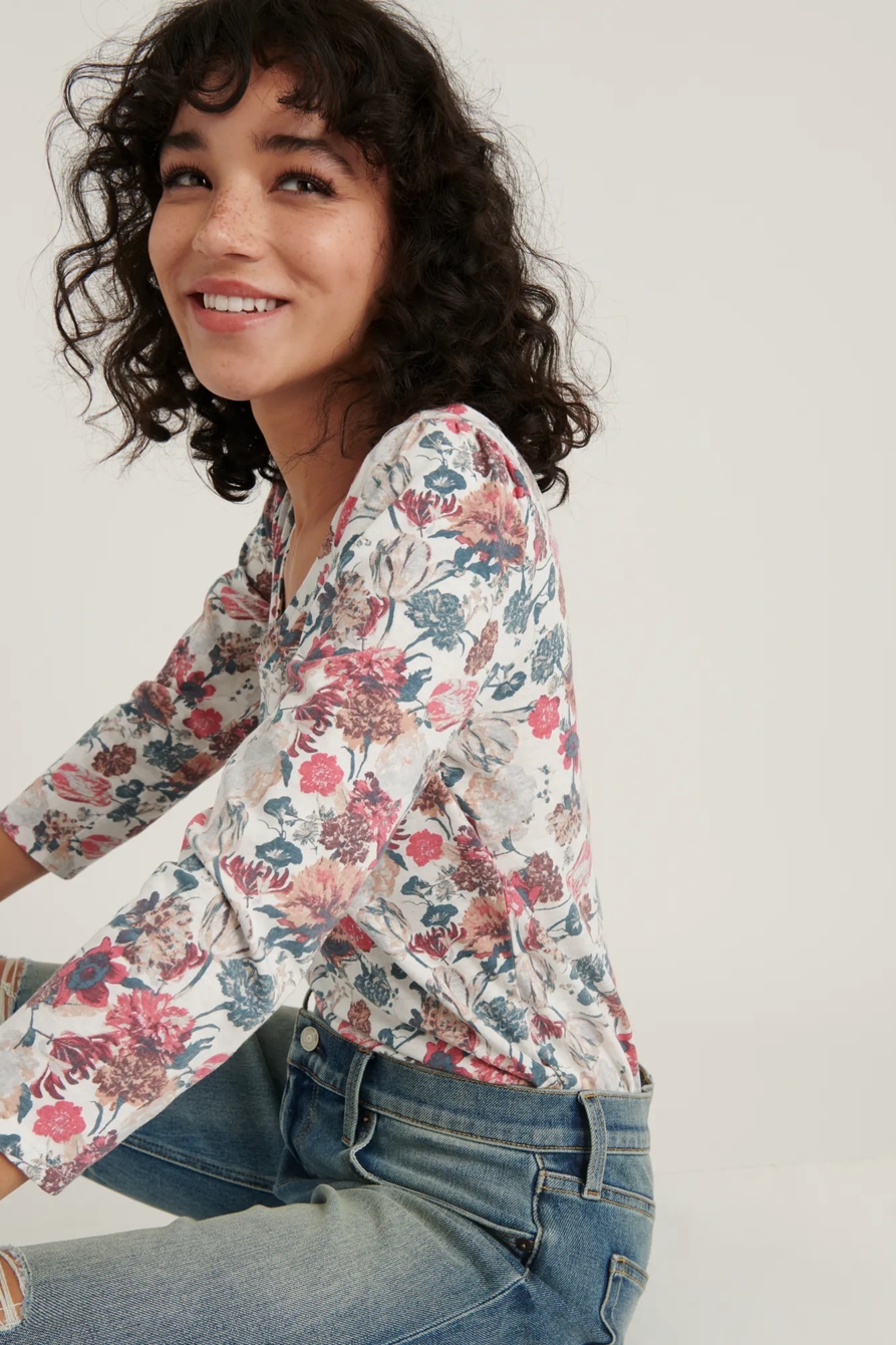 PRINTED PUFF SLEEVE V-NECK TEE, image 4