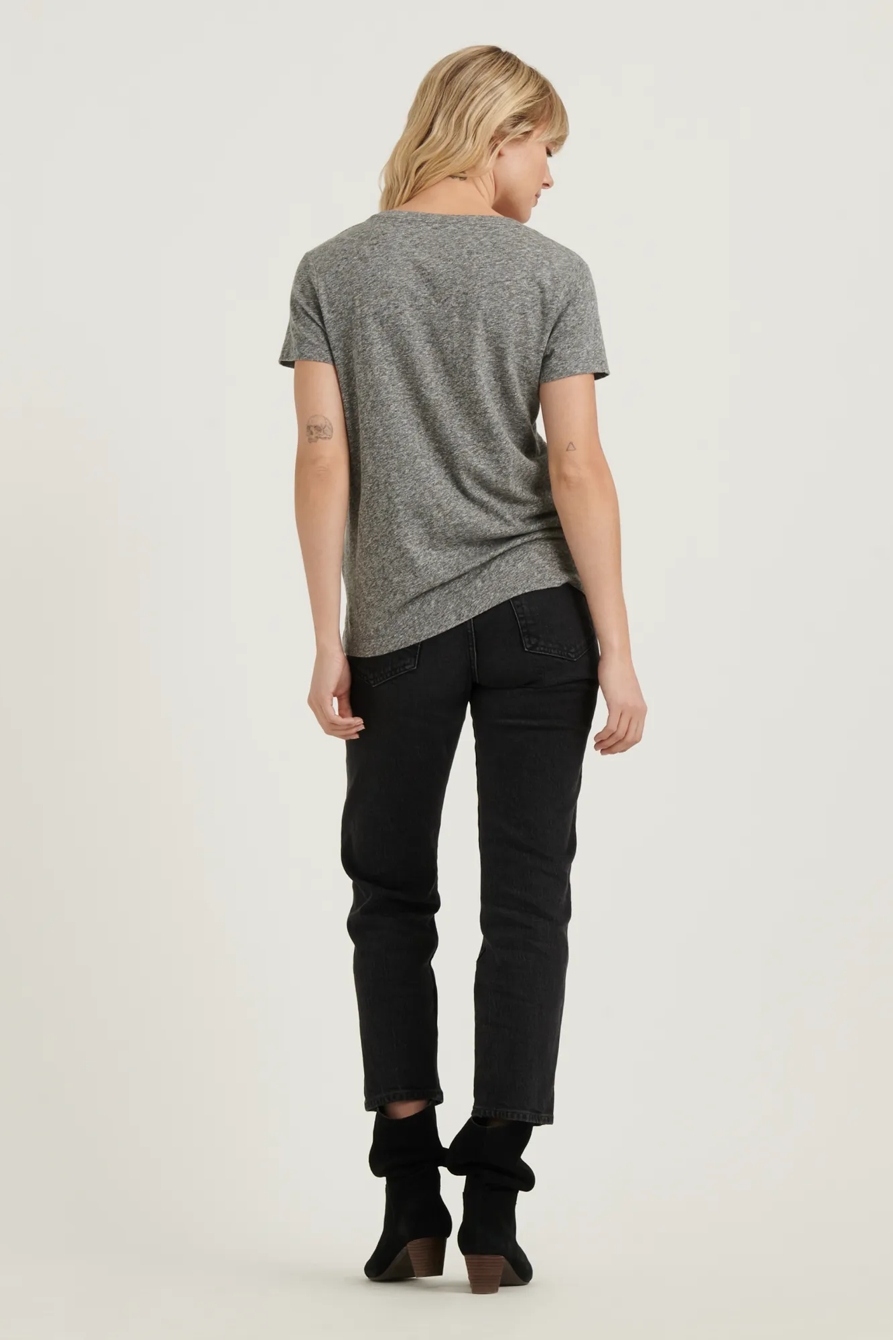 V-NECK SOLID TEE, image 3