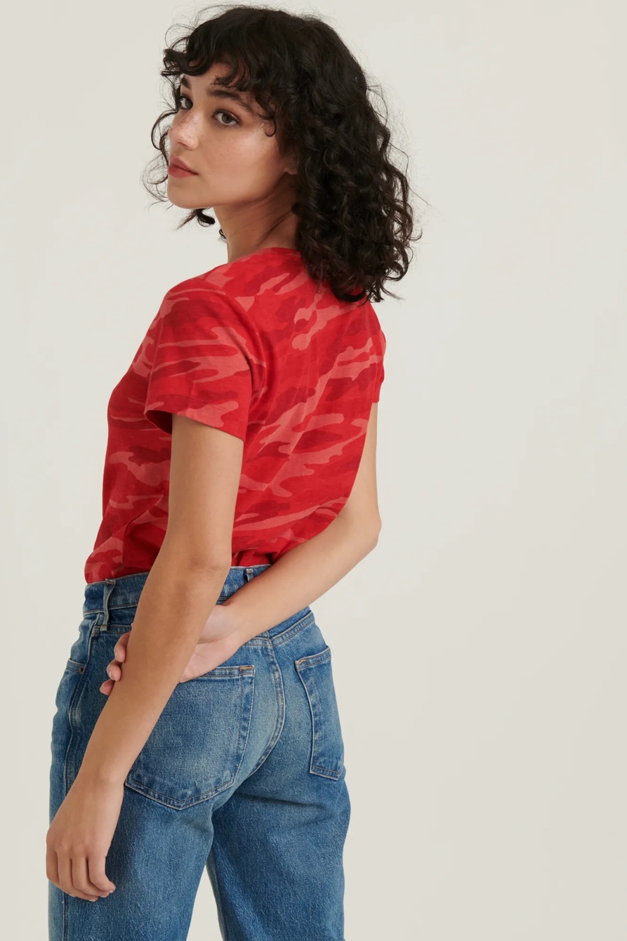 RED CAMO V-NECK TEE, image 3