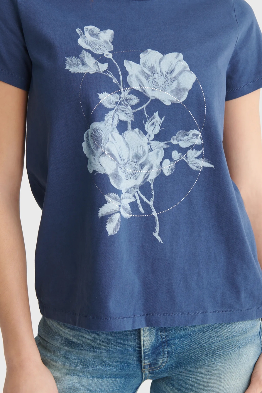 FEMME FLORAL CLASSIC CREW TEE, image 4