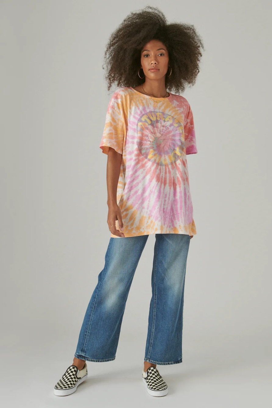 NATURALLY LUCKY OVERSIZED GRAPHIC CREW, image 2