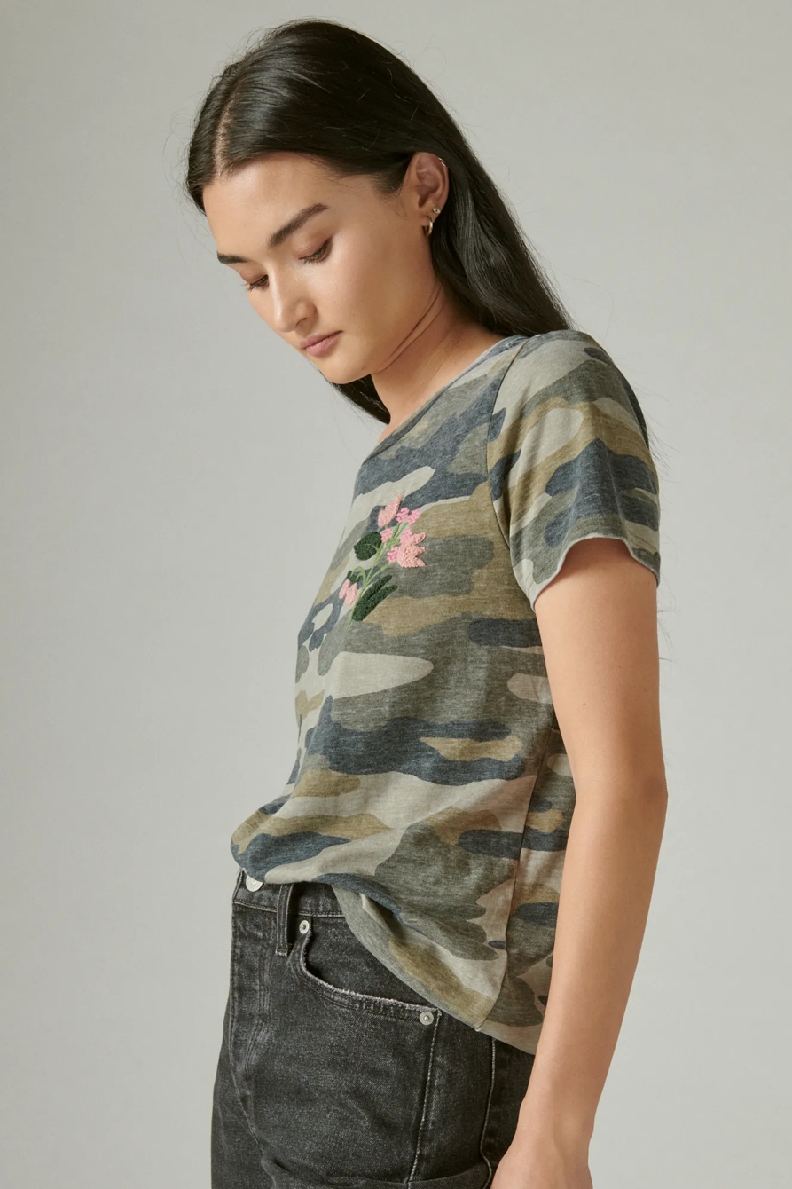 LUCKY CAMO CLASSIC CREW TEE, image 3
