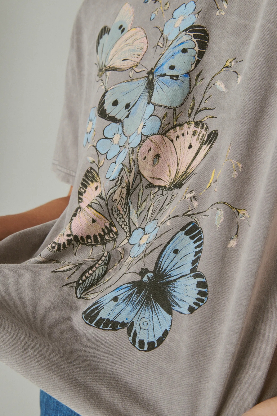 BUTTERFLIES BOYFRIEND TEE, image 5