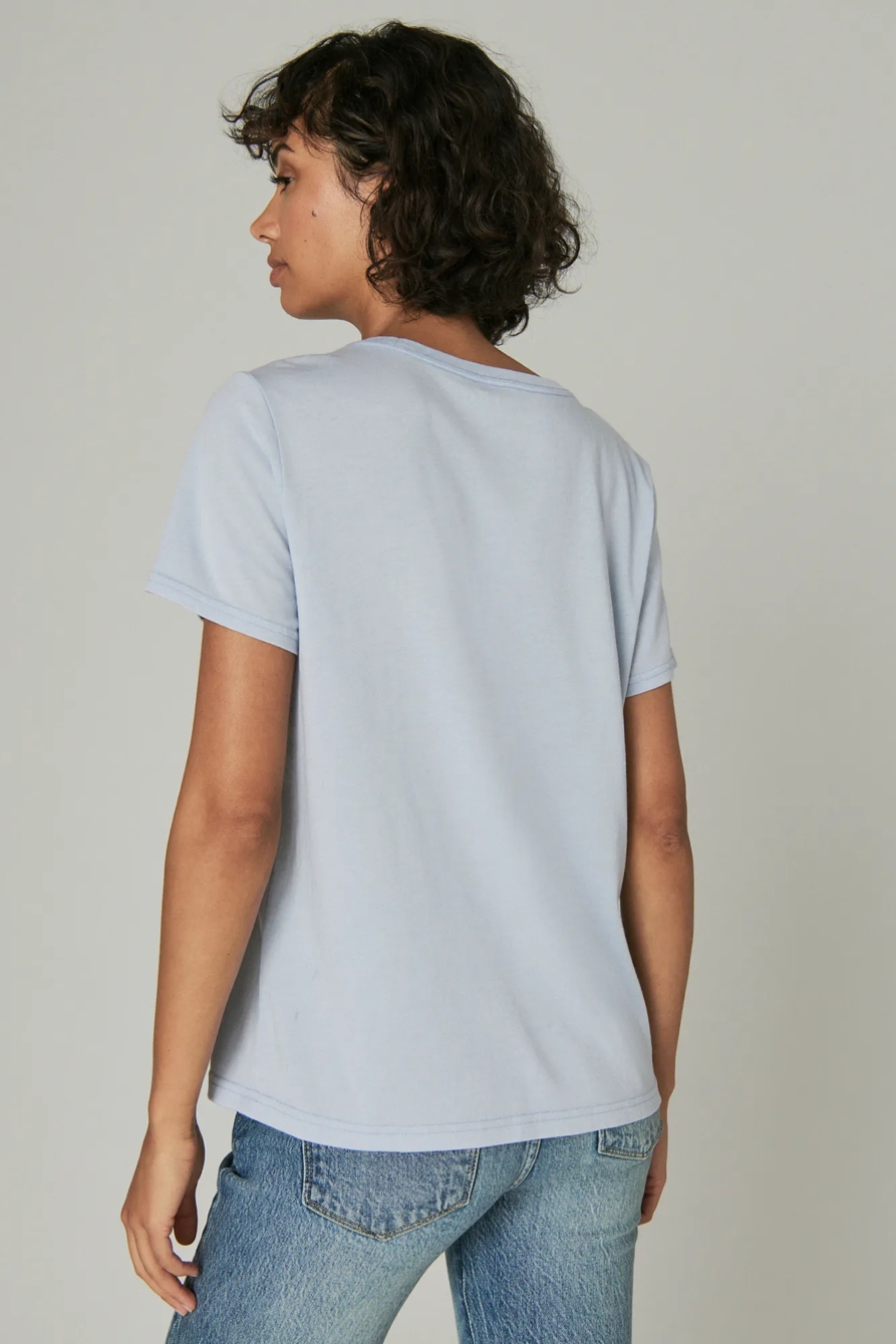 BOSS LADY CLASSIC CREW TEE, image 4