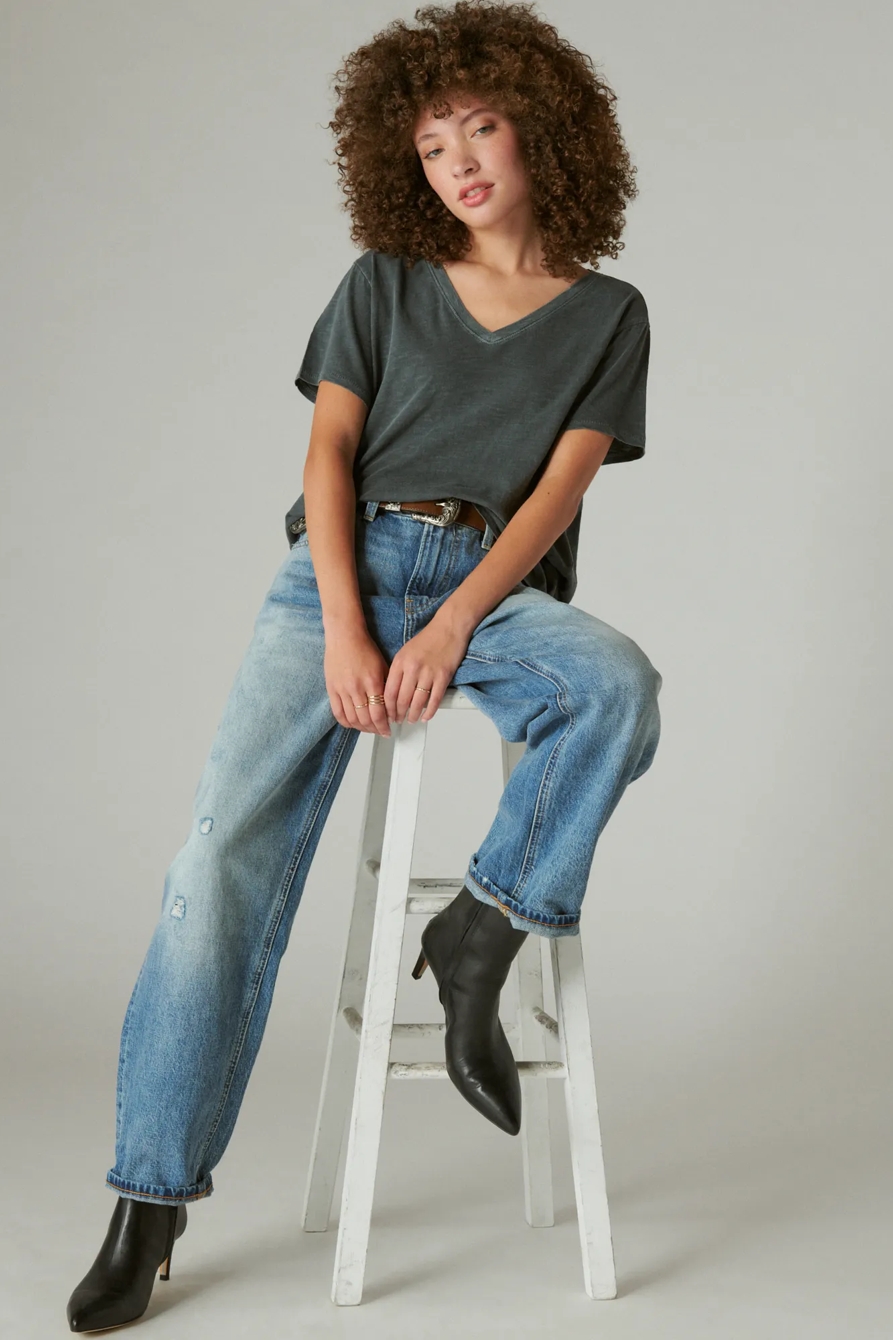 CLASSIC V-NECK, image 2