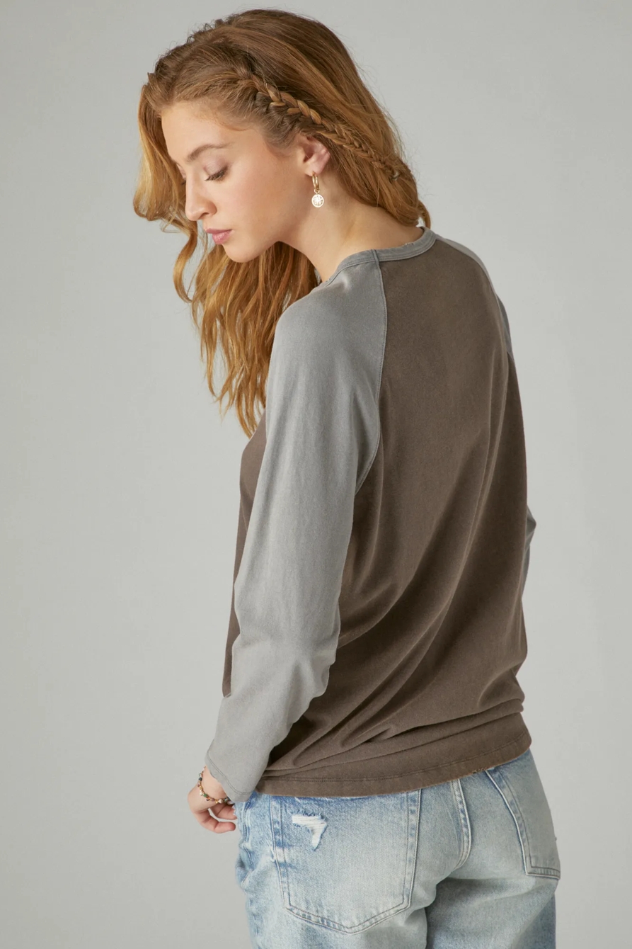 LUCKY SHIELD 3/4 SLEEVE RAGLAN TEE, image 2