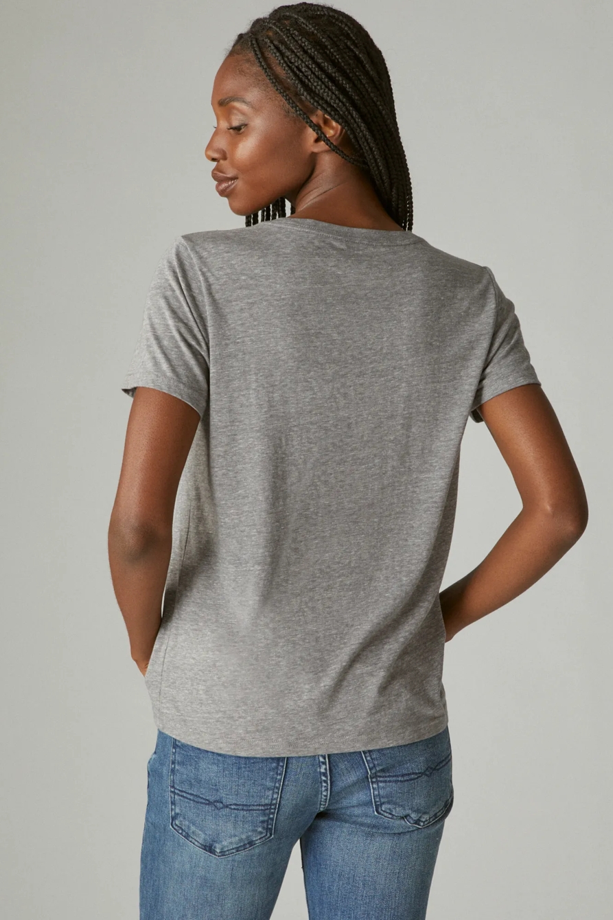 LUCKY SCRIPT CLASSIC CREW TEE, image 3
